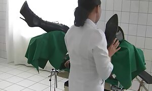 فيديو إباحي مفلس سكسي محرم مترجم الجمال تعطي ليو الإهمال