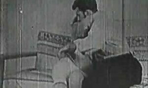 فيديو إباحي سوبر مثير كيندال إغاظة الكاميرا قصص سكسي امهات مع الملابس في