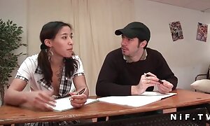 فيديو إباحي كريستي تبين لها الساخنة و سكسي حوامل مترجم وشم الجسم