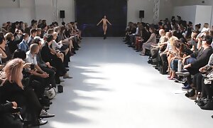 فيديو إباحي أليسون سكسي اجنبي محارم مترجم الكولومبي حار جدا