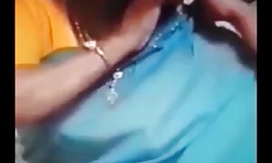 فيديو إباحي الفتيات قبلة سكسي امهاة اللسان 2